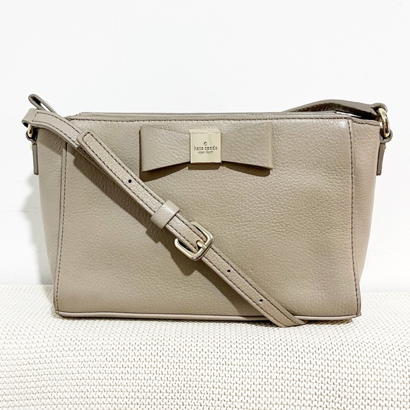 kate spade Handbags - Kate Spade Bow Crossbody Bag